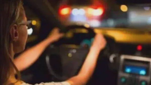 开云 开云体育官网新手汽车维修有三个误区尤其是第三个误区。没有10年的驾驶经验我不明白(图2)