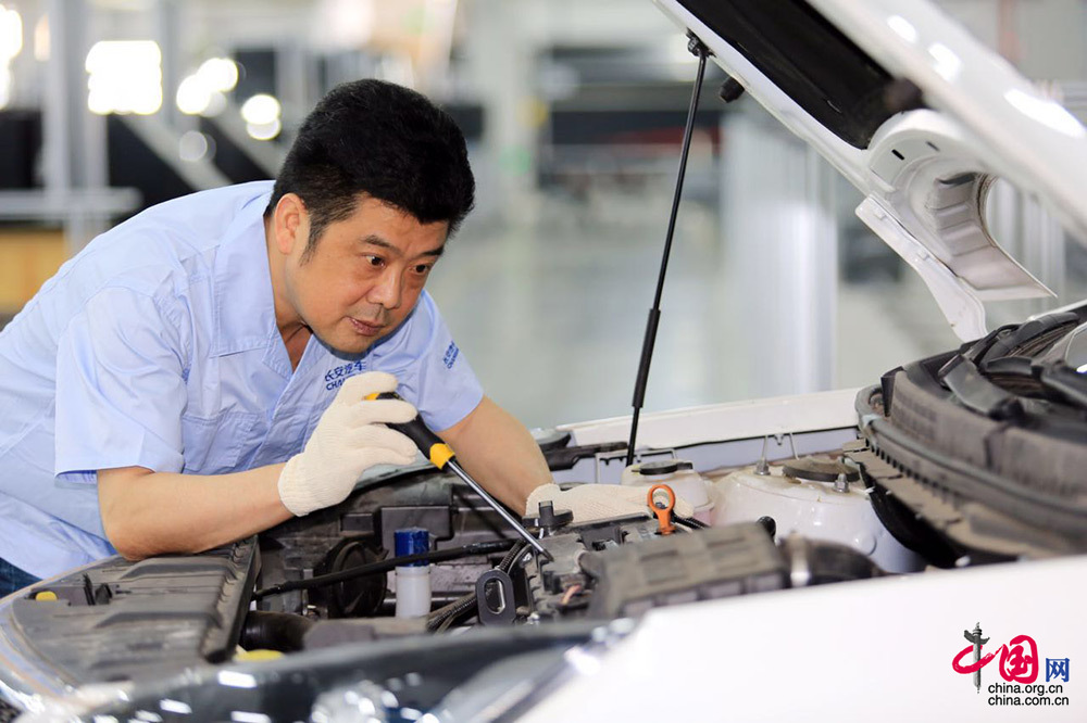 开云体育 开云官网【NO044】中国梦·大国工匠篇——张永忠：从木工岗位走出来的汽修“老中医”