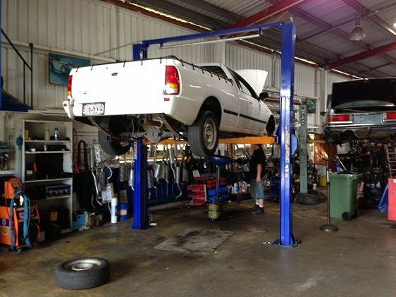 开云体育 开云平台汽车维修是一门很深奥的学问因为它涉及到汽车技车辆结材料性车辆故障等诸多方面(图7)