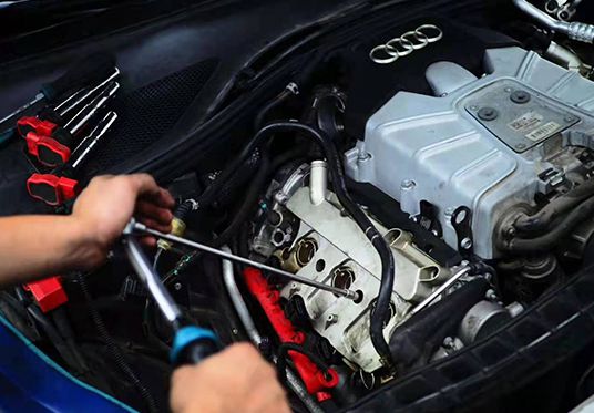 开云体育 开云平台汽车维修是一门很深奥的学问因为它涉及到汽车技车辆结材料性车辆故障等诸多方面(图11)