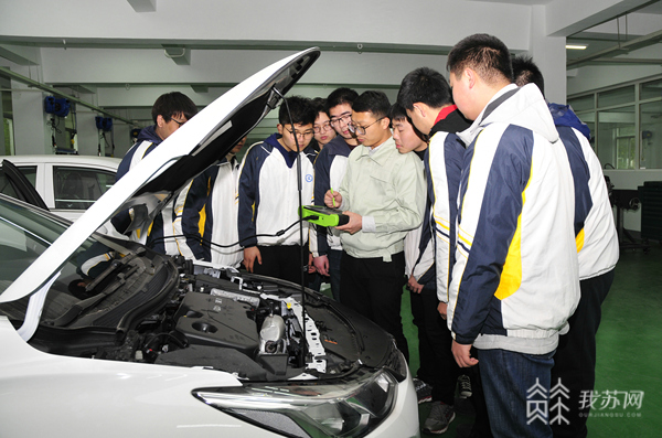 赞！扬州高职校上榜第三批省级中小学职业体验中心开云 开云体育官网(图2)