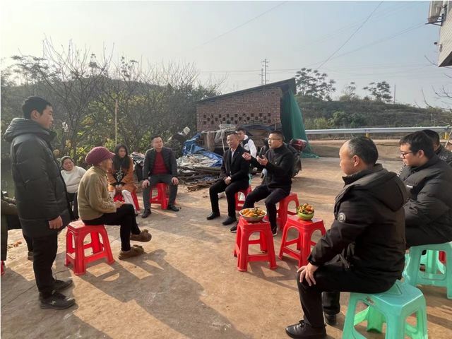 宜宾市南溪职校汽车运用与维修专业支部开展百名教师大家访活动开云 开云体育APP(图3)