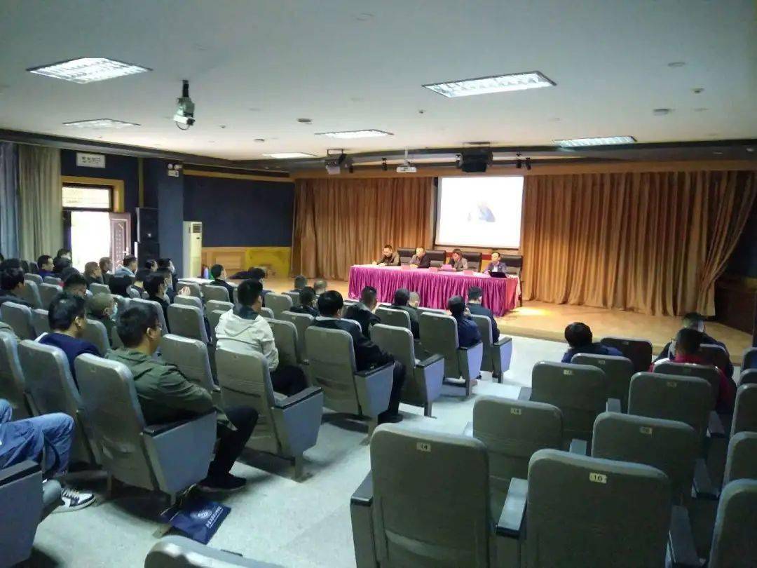 淮安Kaiyun 开云市汽车维修钣金电焊工技能等级培训班正式开班(图3)
