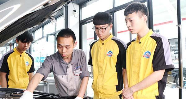 Kaiyun 开云学汽修技术好就业吗？汽修行业为什么受热捧(图2)